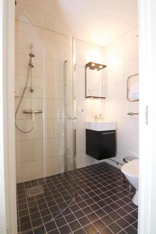 Hotell Tinget Sala Habitación foto