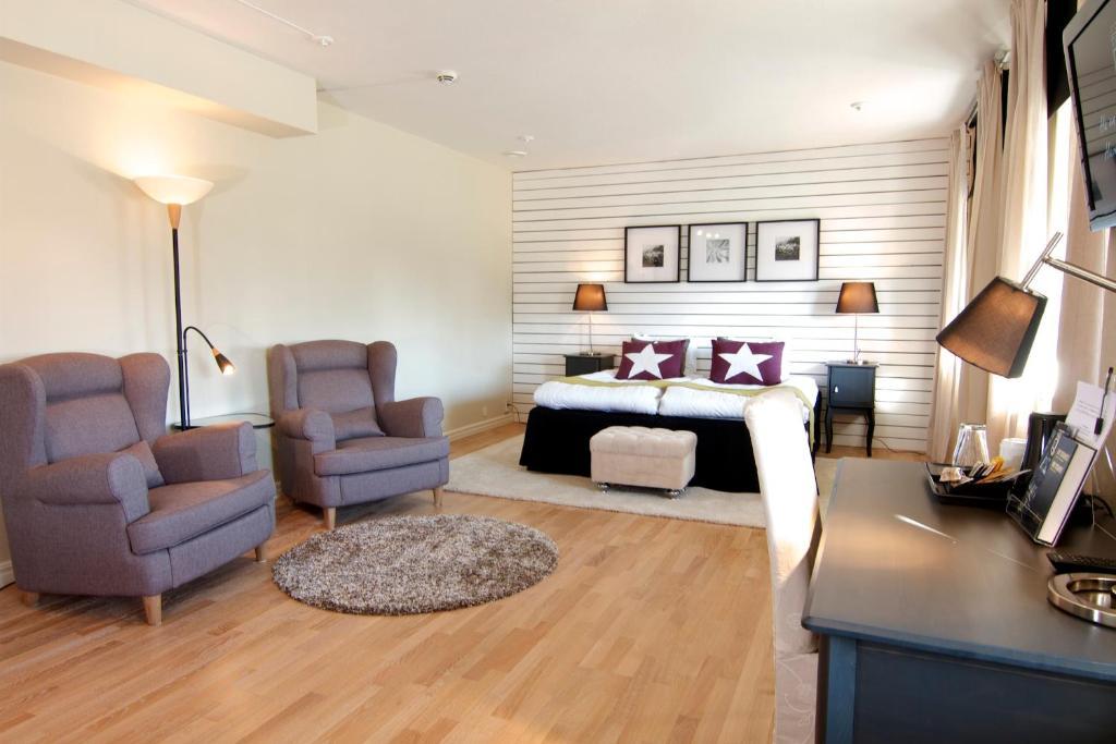 Hotell Tinget Sala Exterior foto