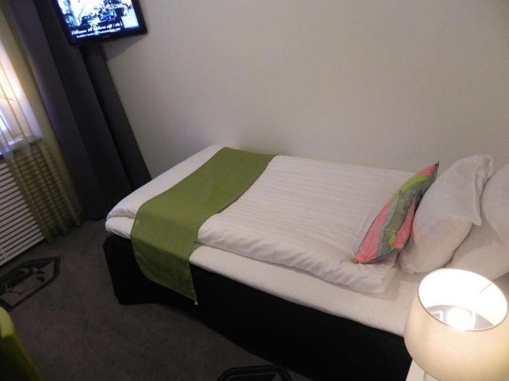 Hotell Tinget Sala Habitación foto